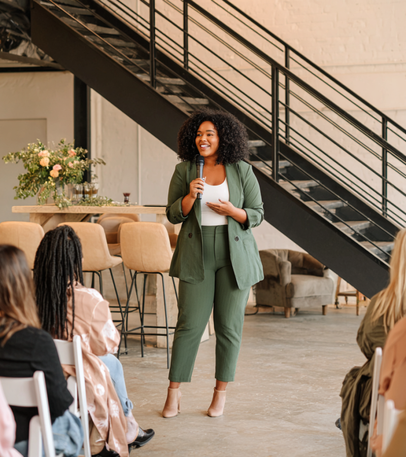 black-woman-speaker-consultant-author